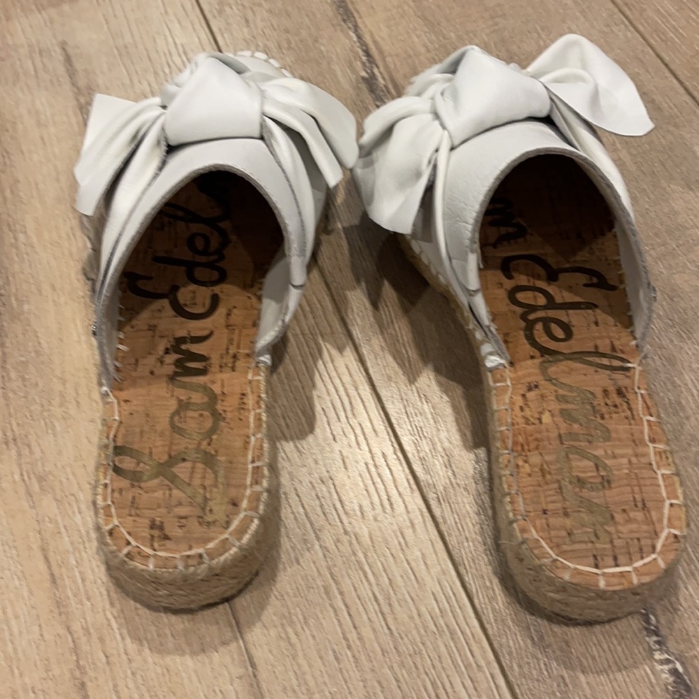 White bow Sam Edelman mules - Picture 5 of 7